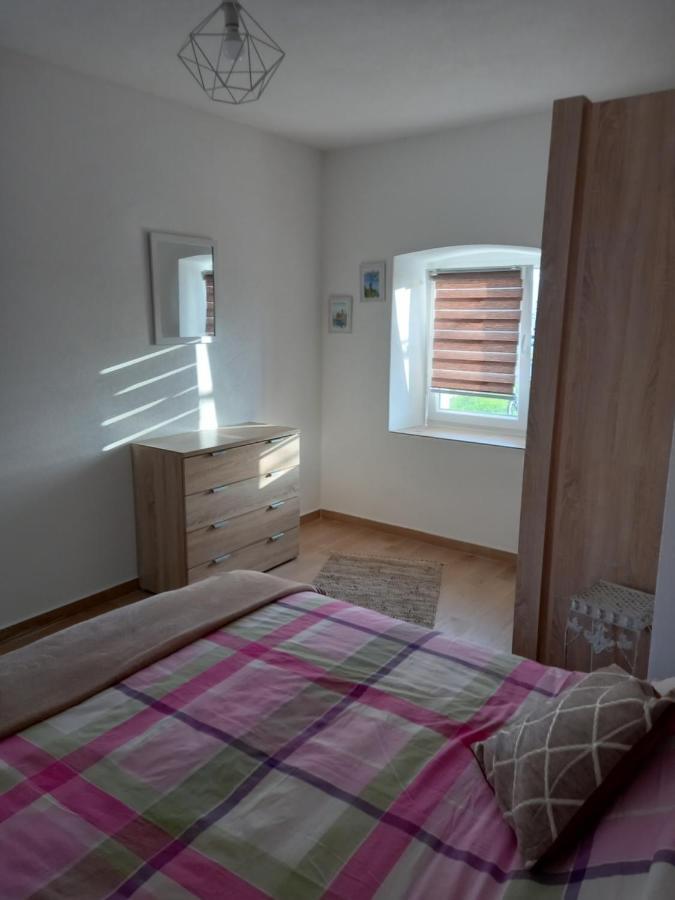 Old Marine House Apartment Tivat Bagian luar foto
