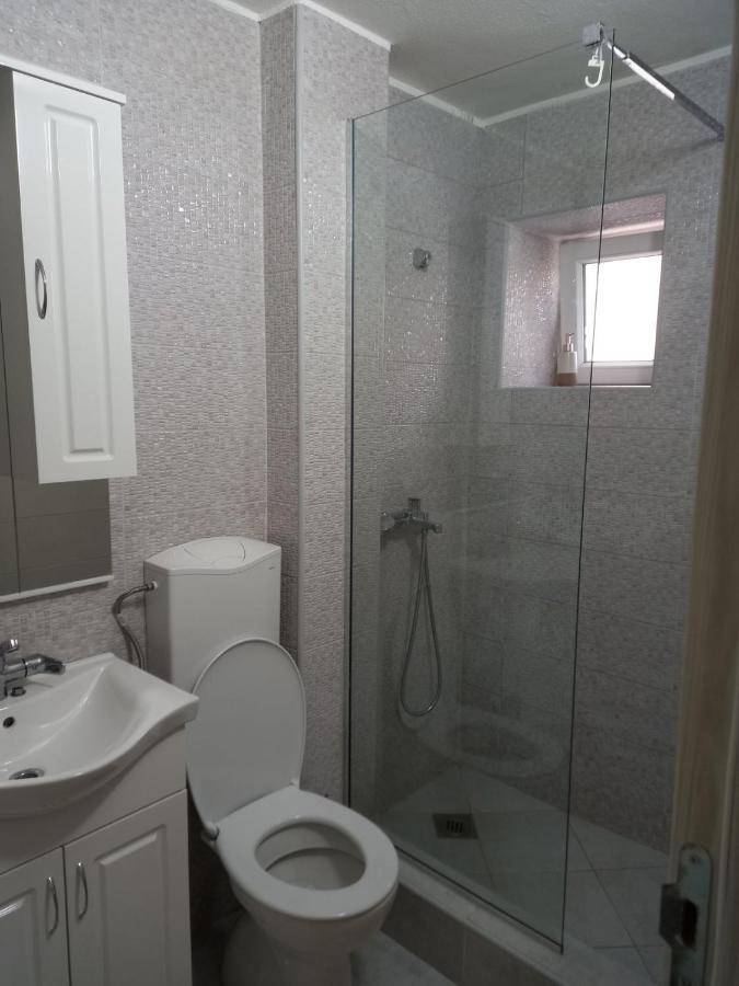 Old Marine House Apartment Tivat Bagian luar foto